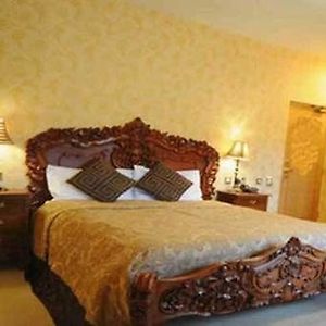 White Waters Country Hotel